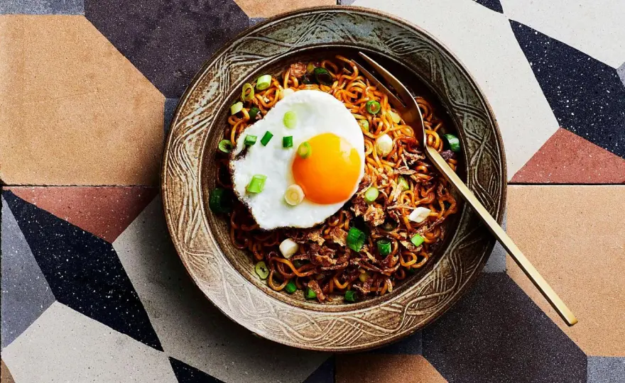 Mie Goreng aus dem Wok in 20 Minuten