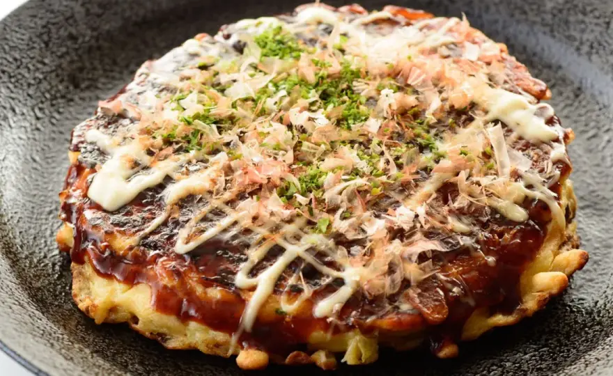 Hiroshima-Okonomiyaki selbst machen - so gelingt der Klassiker