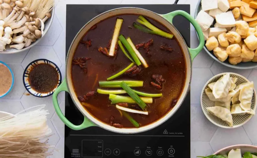 Chinesischer Eintopf - Hot Pot einfach zu Hause zubereiten