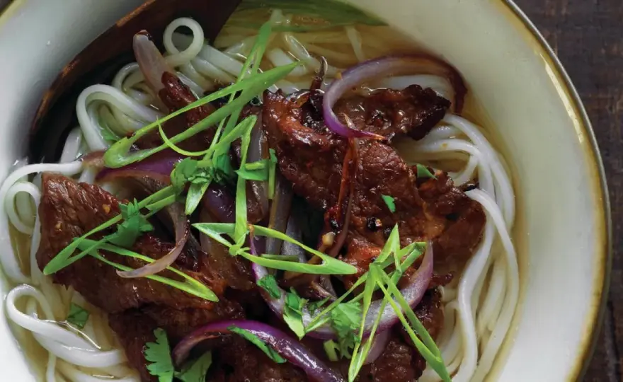 Pho khô zu Hause zubereiten - so gelingt die Zwei-Schalen-Pho